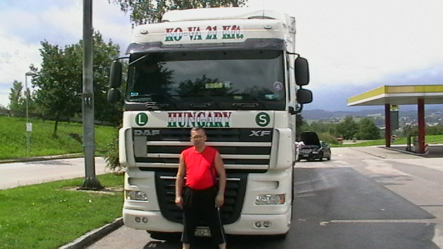 IMGA0402
